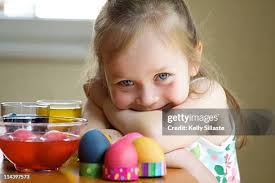 2,121 Easter Egg Hunt Inside Stock Photos, High-Res Pictures, and Images