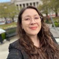 Kelsey Hamlin's Instagram, Twitter & Facebook