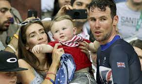 The couple announced the happy news. Who Is Mark Cavendish S Wife Meet Former Page 3 Model Peta Todd Olympics 2016 Sport Express Co Uk