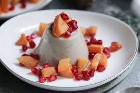 Kokosmilch Panna Cotta Mit Kaki Granatapfelkernen Veggies Vegan Rezept Italienische Nachspeise Panna Cotta Essen
