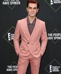 Kj apa is going to be a dad!. Fpfykgffrekicm