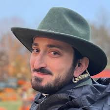 Chris DeRosa (@thechrisderosa) • Instagram photos and videos