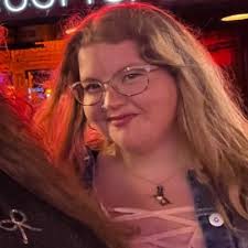 Linda Elle (@elle_canuel)