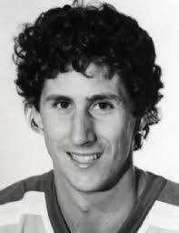 Robert Simmer's Instagram, Twitter & Facebook