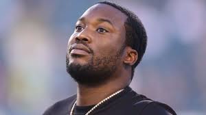 Rapper meek mill has joined teyonah parris, jahi winston, and will catlett in the feature adaptation to lotfy nathan's 2013 documentary 12 o'clock boys, from sony and overbrook entertainment. Rapper Meek Mill Cast In 12 O Clock Boys Movie Deadline Reports Baltimore Sun