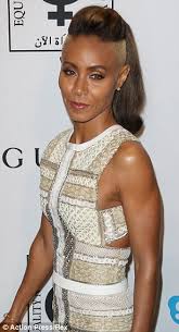 Log in to get trip updates and message other travelers. Jada Pinkett Smith S Wedding Ring Is Conspicuously Absent As She Attends High Profile Event Without Husband Will Daily Mail Online