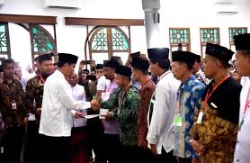Target skp tahunan harus di verifikasi oleh atasan langsung agar dapat dijadikan target bulanan. Presiden Serahkan 253 Sertifikat Wakaf Di Ngawi Dewan Ketahanan Nasional