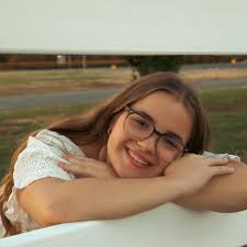 Including stationary items in letters to soldiers?