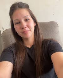 Katie-anne Hodgson (@katieannehodgson) • Threads, Say more