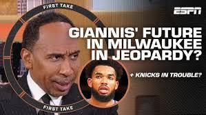 Jules Mclean's Instagram, Twitter & Facebook