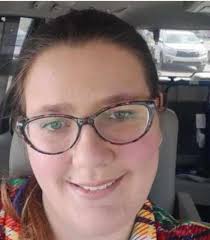 Mulher cisgênero é demitida do Walmart após cliente confundi-la com trans  em banheiro; loja alega 'risco de segurança'