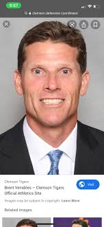 Chris Eiland (@cbepetdoc)