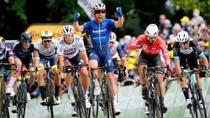 Professional cyclist from the isle of man, riding for @deceuninck_qst. Mark Cavendish Wins First Tour De France Stage In Five Years Youtube