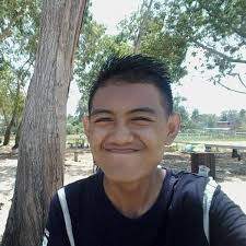 Why is my Enya Inspire guitar not charging?