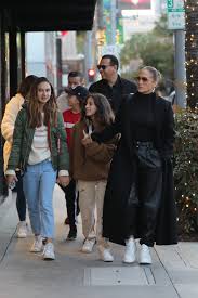 Across the world, does not seem to scare jennifer lopez and alex rodriguez as they have found a way to have. Jennifer Lopez Alex Rodriguez Shop With The Kids During Black Friday Hollywood Life
