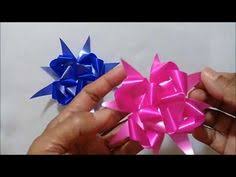 Aneka bunga dari pita jepang ini dapat dibentuk dengan materi dan alat yang sama ibarat yang sudah dijelaskan. 15 Ide Kreasi Pita Kado Pita Jepang Ribbon Art Terbaik Jepang Pita Pelangi