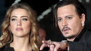 Depp and heard first met in 2009 on the set of the rum diary, which they starred in together. Johnny Depp And Amber Heard In Marriage Split Bbc News