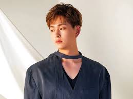 The best gifs are on giphy. K Pop Corner Shinee S Onew Drops First Mini Album Music Gulf News