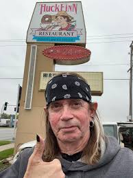 Turkey dinner at Huck Finn in Oak Lawn, IL