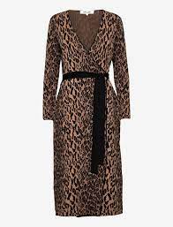 Diane von furstenberg attends the dvf journey of a dress 40th anniversary party at wilshire may company building on jan. Dvf Damaris Camel Multi 267 50 Diane Von Furstenberg Boozt Com