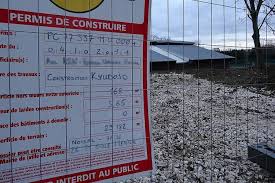 Vous devez réaliser une déclaration préalable de travaux. Affichage Du Permis De Construire Sur Chantier Les Obligations