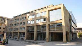 Beide bauwerke sind durch einen unterirdischen tunnel miteinander verbunden. Landtag Baden Wurttemberg Haus Der Abgeordneten