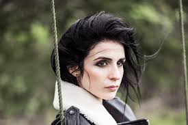 Annabel Jones' Frisky 'IOU' Video Goes Totally Cat Crazy