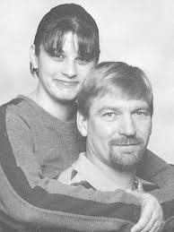 Josephine Loomis's Instagram, Twitter & Facebook