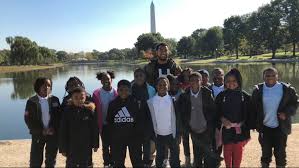 I'll start crying,' DC teacher goes above and beyond to make sure his  students succeed