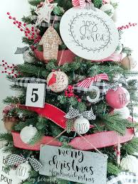 Dec 22, 2020 · there are so many good milk can ideas for the holidays. Farmhouse Christmas Tree Diy Beautify Creating Beauty At Home