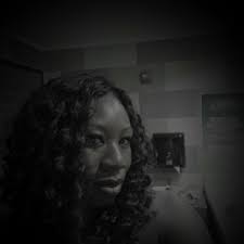 They are FIREEE🔥🔥🔥 Iniko, who identifies as gender less, is singing  their original song “King's Affirmation”. The lyrics and melody is so  powerful that I was definitely inspired to created a remix🎵What