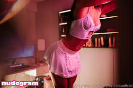 jeangreybiancaoficial  world.legs.ladies Гола изтичане OnlyFans снимка 13  - Nudogram v2.1