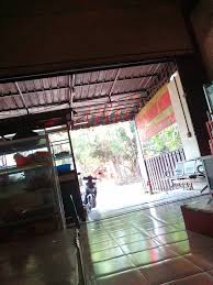 Rebus ayam lalu masukkan bumbu halus. Ayam Panggang Gandu Home Facebook