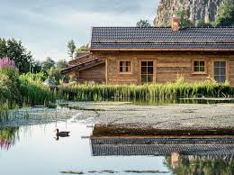 Alpzitt Chalets Allgau Bayern Pretty Hotels In 2020 Chalet Allgau Ferienhaus Urlaub Berge