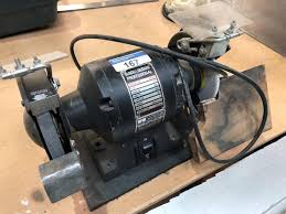 Black And Decker Bench Grinder P7505 Black And Decker P7505 Double Head Bench Grinder 240v Note Vat Will Not Be Charged On The Hammer Price Only On The Buyers Premium Price Estimate