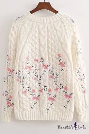 Vind fantastische aanbiedingen voor embroidered jumper floral. I Like This Do You Think I Should Buy It White Embroidered Shirt White Floral Shirt White Knit Sweater