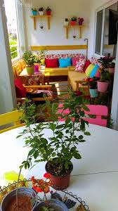 Balkonda Bir Minik Cennet Yilmaz Beyin El Emegi Dekoru Ev Gezmesi Dekor Balkon Fikirler