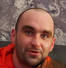 Anna (@AnnaMcCallie)