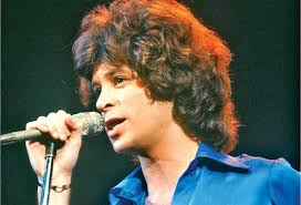 Raspberries frontman dies at 74