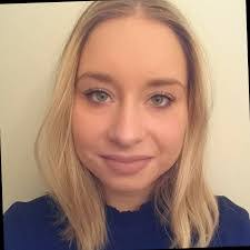 Claire Moen's Instagram, Twitter & Facebook