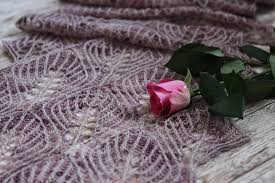 The essential guide to the brioche stitch, nancy marchant outlines this method, among many others. Where We Once Knitted Rosy Dreams