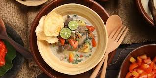 Itulah ulasan dari beberapa jenis bungkusan daun pisang yang digunakan untuk membungkus makanan atau jajanan tradisional. 12 Makanan Khas Dki Jakarta Yang Siap Bikin Kamu Ketagihan Diadona Id