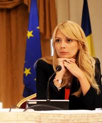 Daciana sarbu is a prominent romanian politician, legal counselor, and member of the european parliament who already has grabbed the extensive attention of people for her nice looking physical. Daciana Sarbu Nevasta Lui Ponta Dezvaluiri Despre Barbatul Cu Care A Facut Dragoste Prima Data Revista Blogurilor