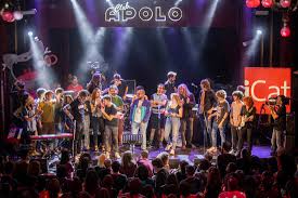 Pirate bay is one of the most popular and widely used torrenting sites in the world.this site gives you the option to download music, movies, tv shows, games and much more. 1 000 Gig Goers At Barcelona S Apolo To Take Part In Rapid Test Experiment