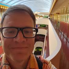 Some high level Architecting this morning with Marin Planning, located at  the one and only FLW designed Marin Civic Center. #Architourist