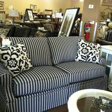 Poznaj program lojalnościowy circle k extra! Pretty Couch At Circle K Furniture Home Decor Furniture Home