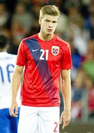Sørloth's tippeligaen debut came against sogndal on july 20, 2014 when he replaced. Goran Sorloth Lei Seg For At Sonnen Gir Opp Rbk Drommen Fotball Sport Bodo