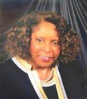 Evelyn Pugh's Instagram, Twitter & Facebook