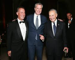 Alison's father is chuck schumer. The New York Public Library S Library Lions Gala Goes Political With Bill De Blasio And Chuck Schumer Vanity Fair
