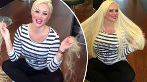 Es ist mal wieder soweit: Daniela Katzenberger Mit Neuer Frisur Gag Auf Facebook Stars